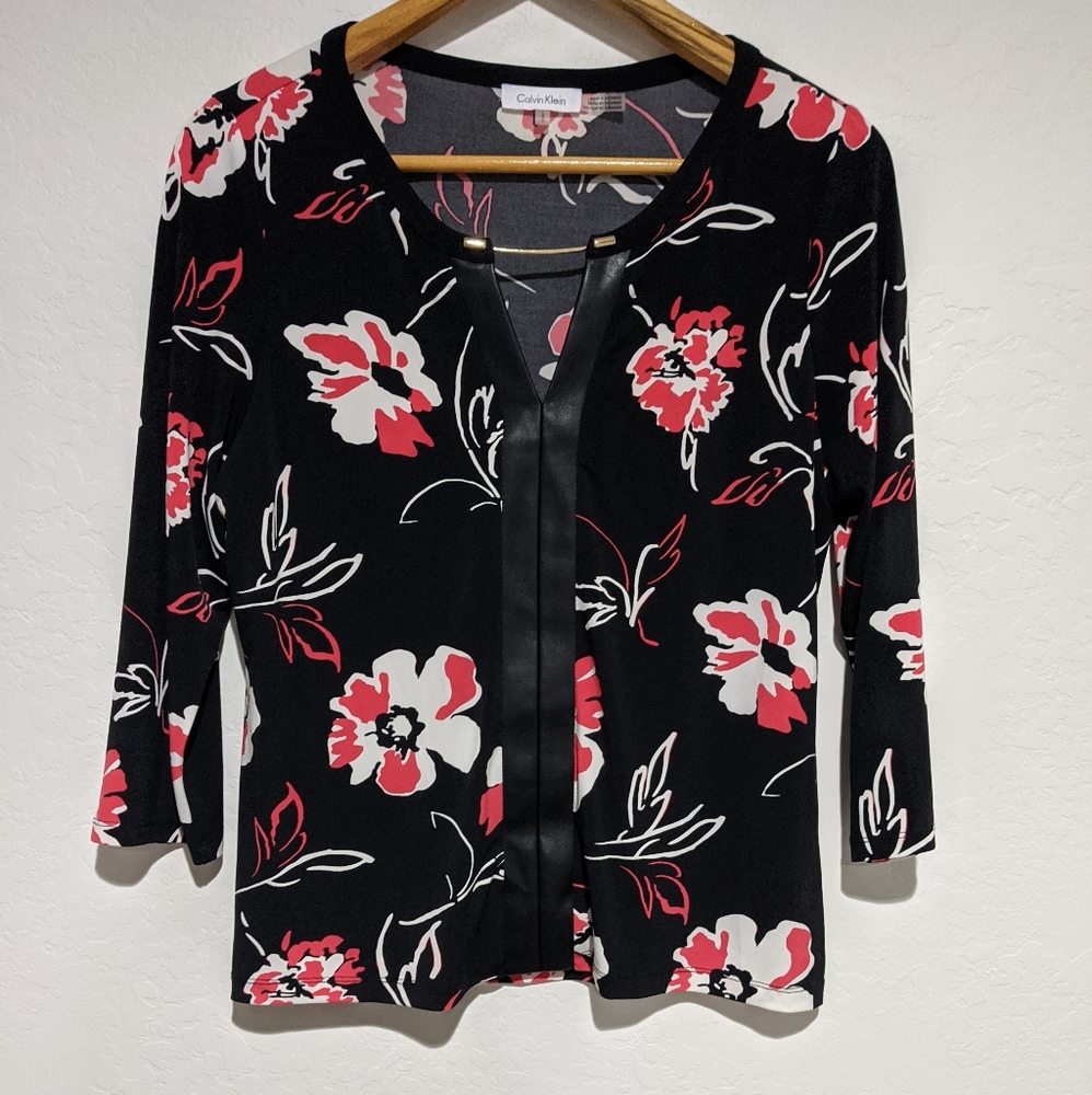 Calvin Klein Large Career Top Y-Neck Gold Metal